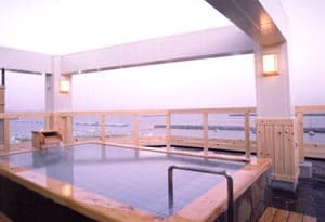 熱海温泉　料理旅館　渚館 2