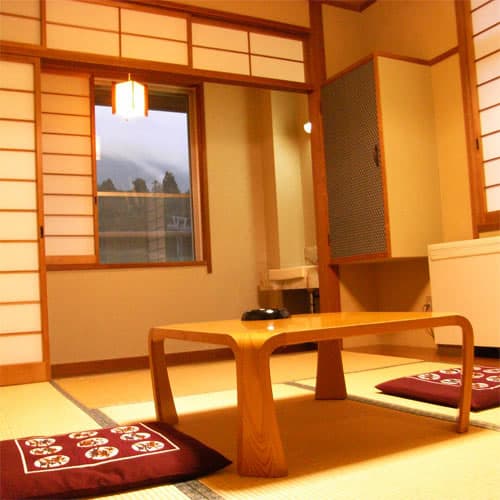 大山ビューハイツ　大山北壁目前の宿 2