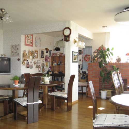 ペンション＆ギャラリー　菜摘実の里 2