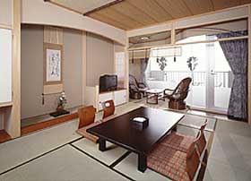 内海海岸　豆千待月 2