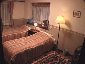 ナザルボンジュ 2