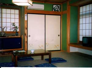 民宿・旅館　西の家 2