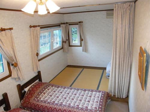 Ｌａｎｄ　Ｈａｕｓ　ＤＡＮＣＲＵ　Ｎｅｔｚ（ラント　ハウス　ダンクル　ネッツ） 2