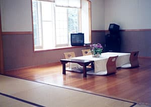 ペンション　湖水祭 2