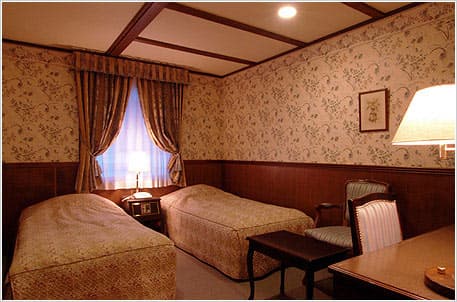 Ｈｅｉｄｉｈｏｆ　Ｃｈａｌｅｔ　＆　ＡｐａｒｔｍｅｎｔＨｏｔｅｌ 2