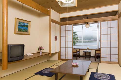 白樺湖畔の宿　君待荘 2