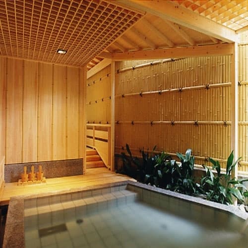 伊東温泉　ホテル暖香園 2