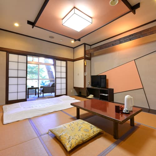 割烹旅館　新花の茶家 2