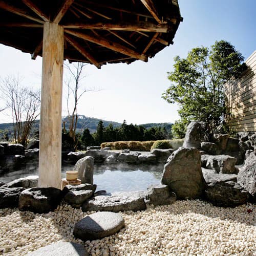 霧生温泉　メナード青山リゾート 2