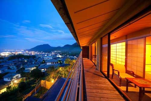 別府温泉　眺望の宿　しおり 2