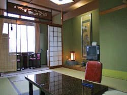 下呂温泉　源泉かけ流しのおやど　菊半旅館 2