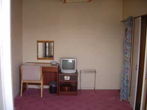 マルミ・サンライズ旅館・食堂 2