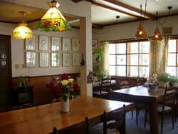 ペンション＆ギャラリー　野いちご 2