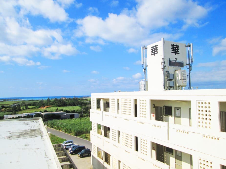 ＨＯＴＥＬ　華　＜宮古島＞