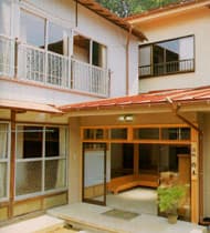 静山荘＜東京都＞