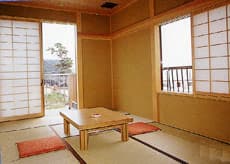 ごいし荘別邸　海さんぽ　７室限定のこだわり海鮮とおもてなしの宿 2