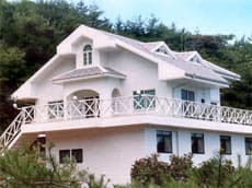 ペンション　ドルフィン