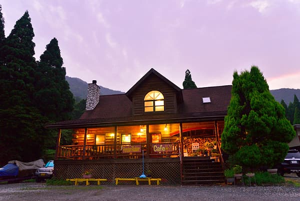 ペンション「Ｒｕｄｄｅｒ」ラダー