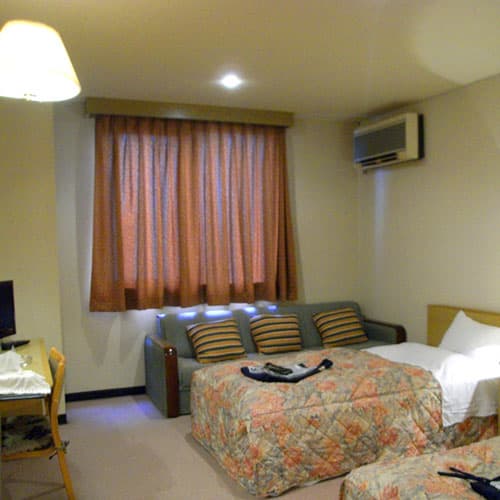 割烹旅館　ビジネスホテル　よしのや 2