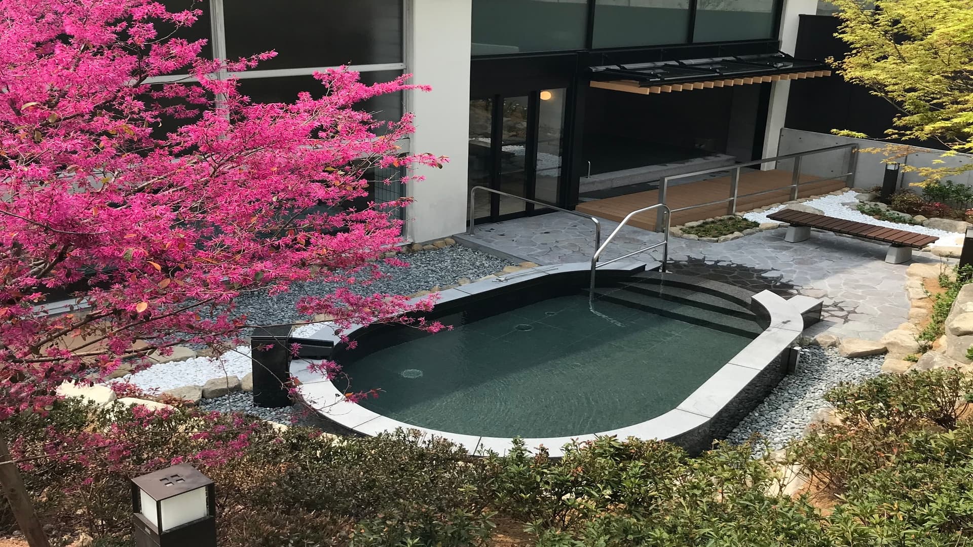 亀の井ホテル　大和平群（２０２６／４／１１〜わんわんパラダイス　奈良生駒） 2