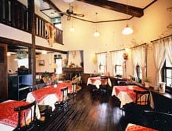 ストーンハウス　ＩＮＮ　キャメリオ 2