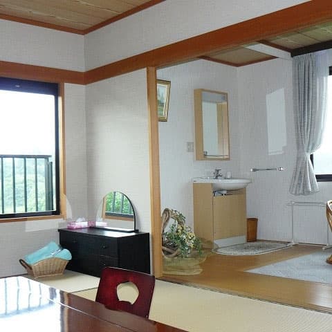 アーチストロッジ　パレット 2