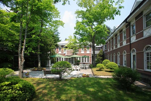 旧軽井沢　ホテル音羽ノ森 2