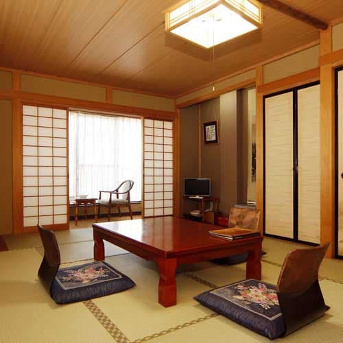 草津温泉　湯畑源泉の宿　いで湯荘 2