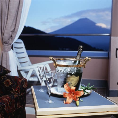 富士河口湖温泉　湖のホテル 2