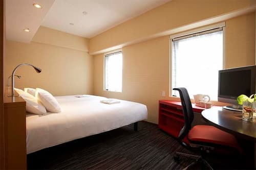 ｔｈｅ　ｂ　神戸（ザビー　こうべ） 2