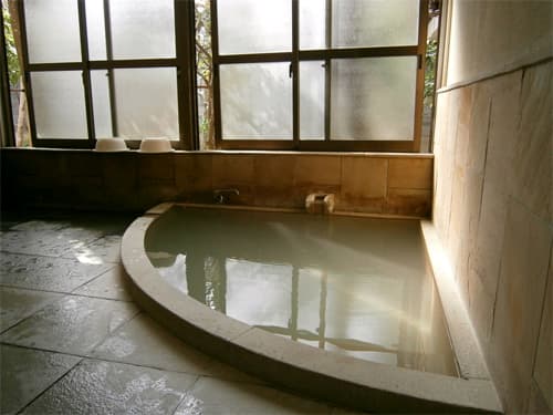 箱根仙石原温泉　万寿屋旅館 2