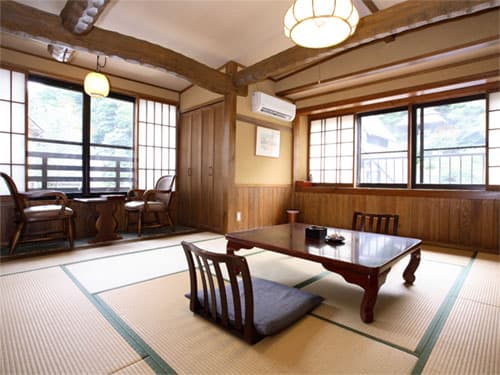 黒川温泉　ふもと旅館 2