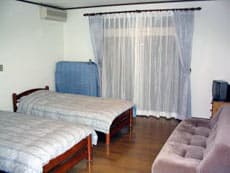 サーフステーション　ハブシ　＜新島＞ 2