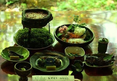 秋神温泉旅館 2