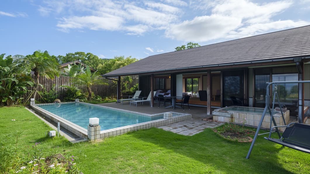 指宿温泉 温泉水プール&夫婦露天風呂の離れ宿 悠離庵