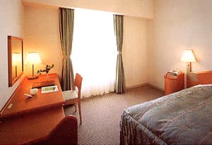 プラザイン水沢 2