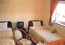 ぺんしょん　あぜりあ 2