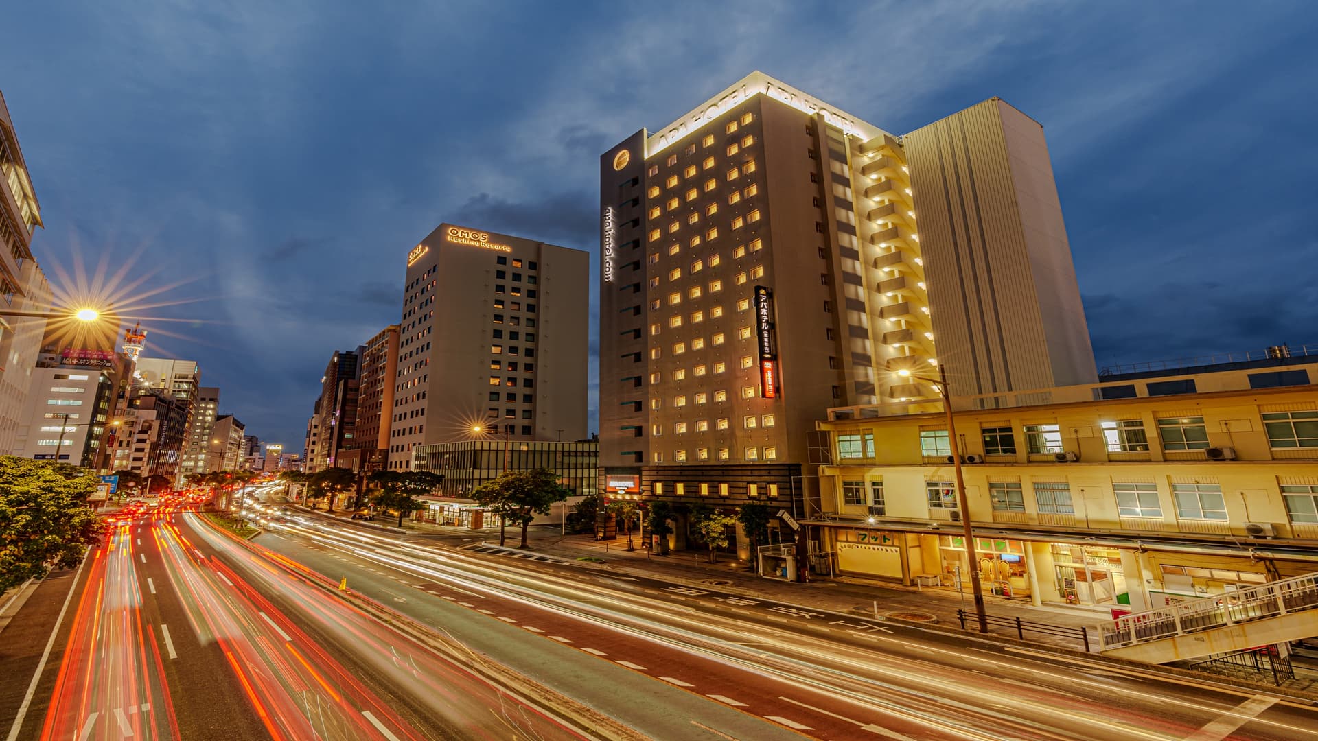 アパホテル〈那覇松山〉