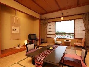 かみのやま温泉　花明りの宿　月の池 2