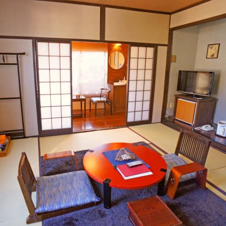 湯布院温泉　御宿　由府両築 2