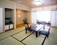 ＫＫＲ鎌倉わかみや（国家公務員共済組合連合会鎌倉保養所） 2