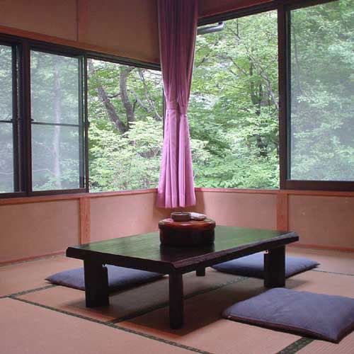 一日一組限定　森に沈む小さな隠れ宿　天栄湯 2