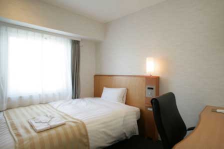 ファインデイズ　ホテル 2