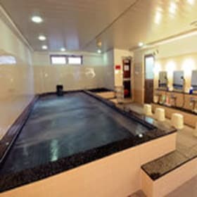 カプセルホテル神戸三宮 2