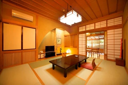 全室露天風呂付き客室の宿　真木温泉 2