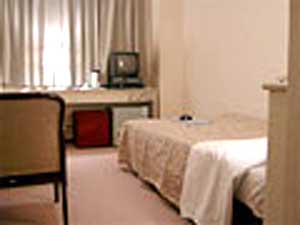 ビジネスホテル　シャトル 2