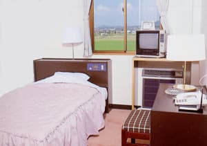 ビジネスホテル　西ノ庄 2