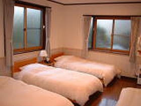 ｐｅｎｓｉｏｎ　Ｊ-ＨＯＵＳＥ 2