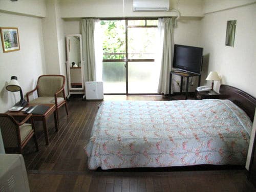 ビジネスホテル　ベル 2