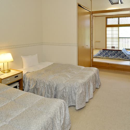 飛騨まんが王国 2